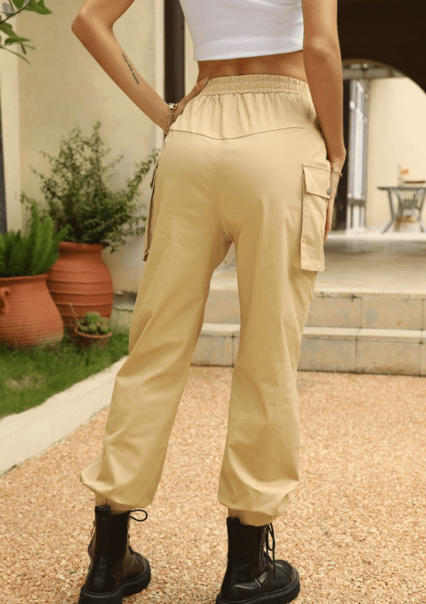 Classic-Fit Cargo Pants Women Relaxed Fit High Waist Cargo Joggers with Pockets for Women - Image 7